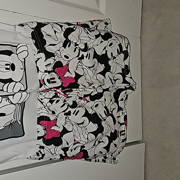 Disney Pajama Set - Picture 3 of 5